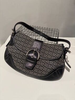 Coach Soho Black Signature Canvas Shoulder Bag Y2K